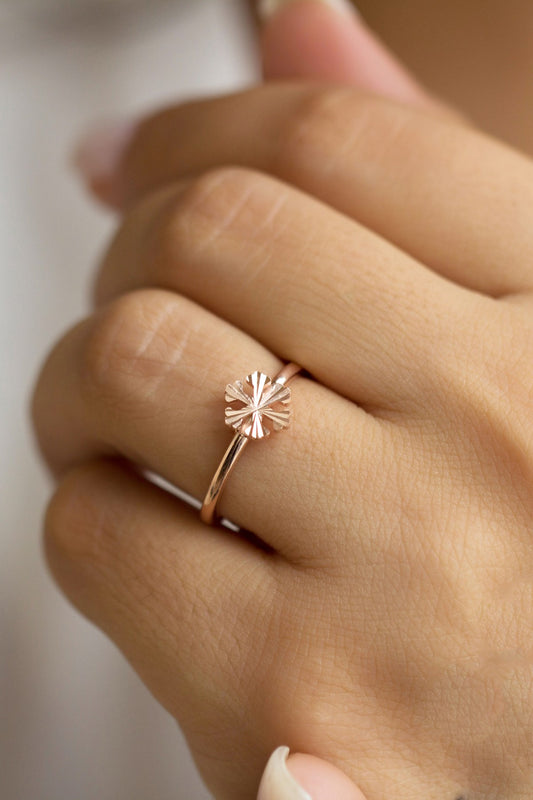 Silver Snowflake Ring