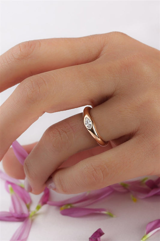 Silver Shuttle Gemstone Design Ring