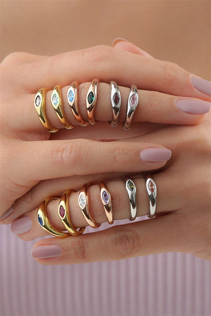 Silver Purple Shuttle Gemstone Design Ring