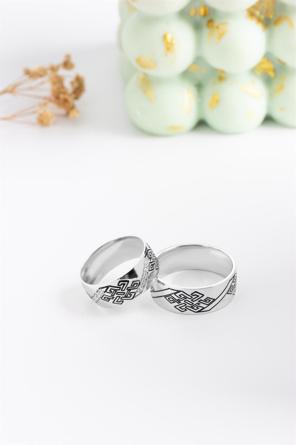 Silver 7.5 mm With Motif Wedding Ring