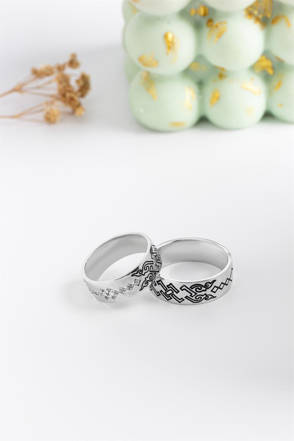 Silver 7 mm With Motif Ring