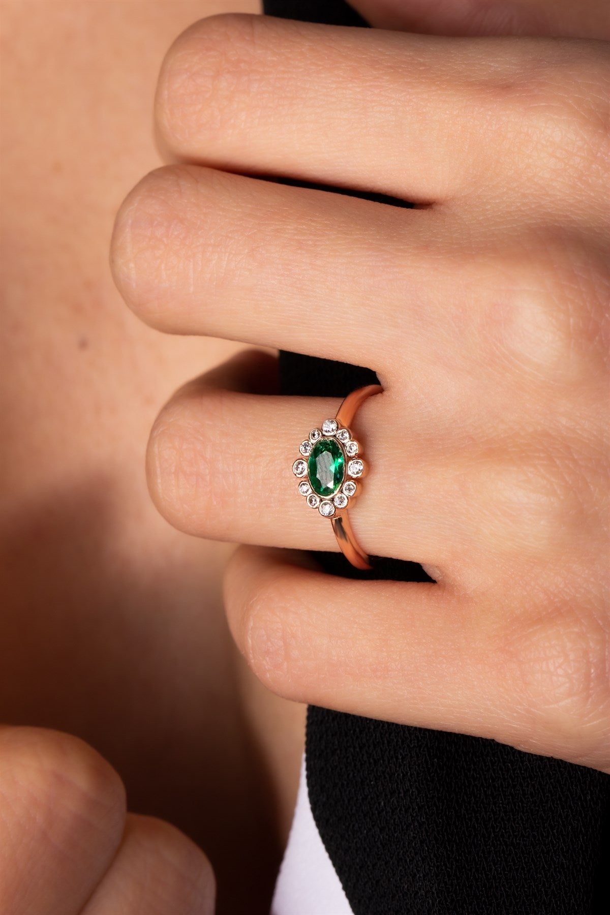 Silver Oval Emerald Gemstone Necklace Earrings Ring Set