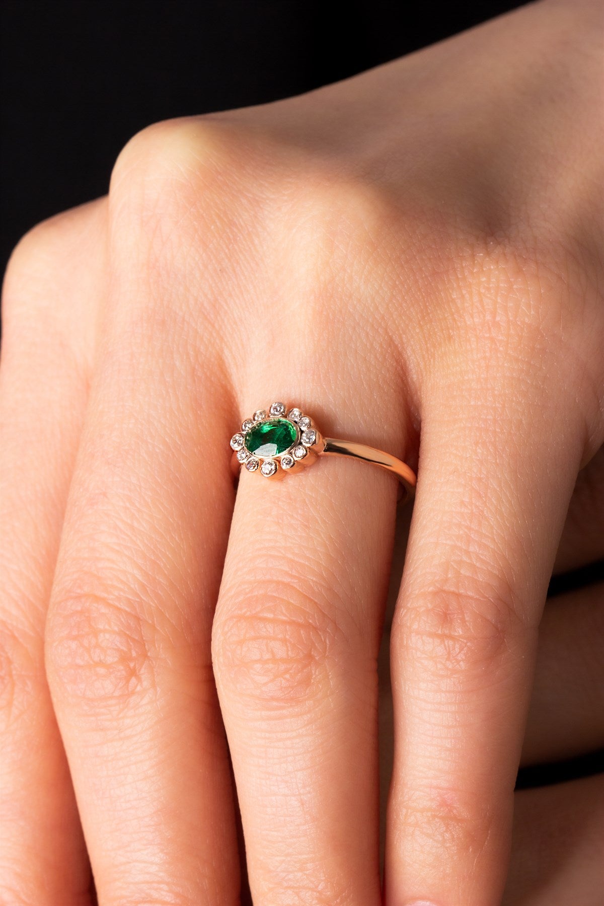 Silver Oval Emerald Gemstone Necklace Earrings Ring Set