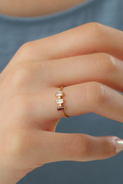 Bague en argent avec pierres précieuses baguette colorées