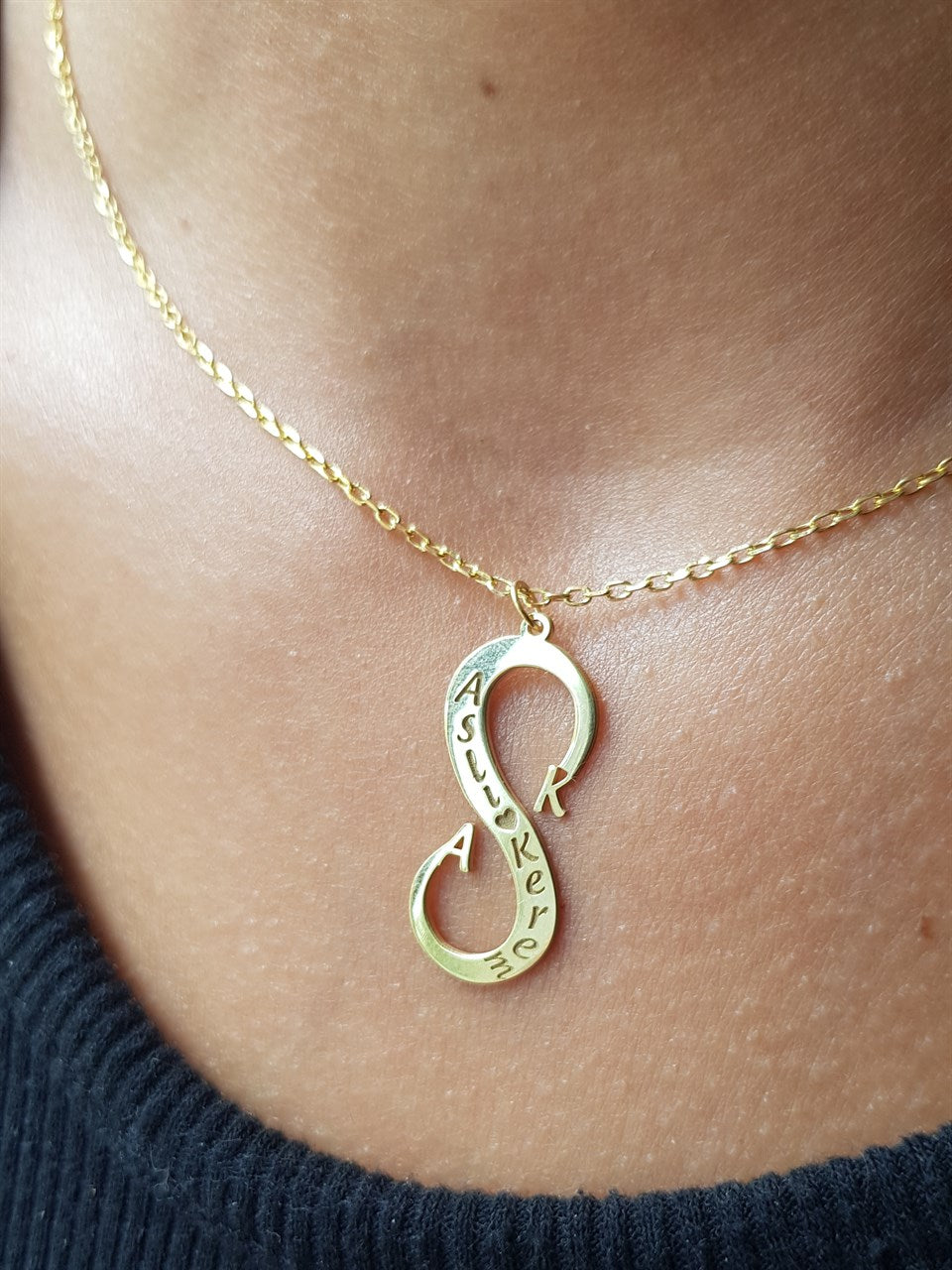 Silver Infinity İşaretli Name ve Initial Necklace