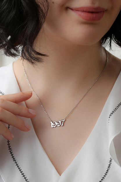 Collier de date en argent