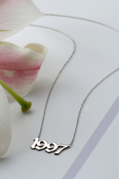 Collier de date en argent