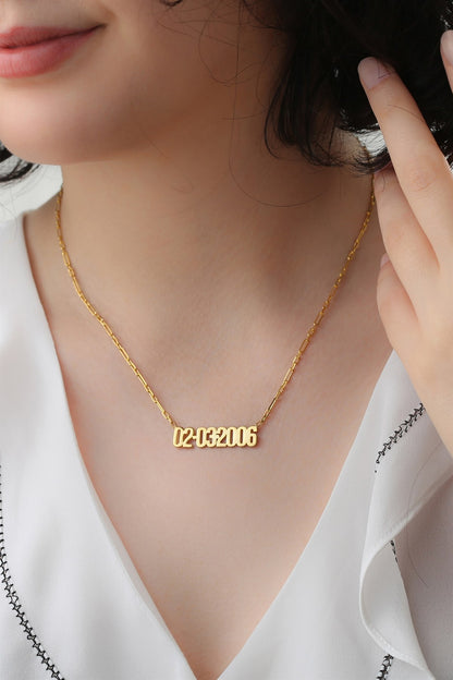 Collier de date en argent