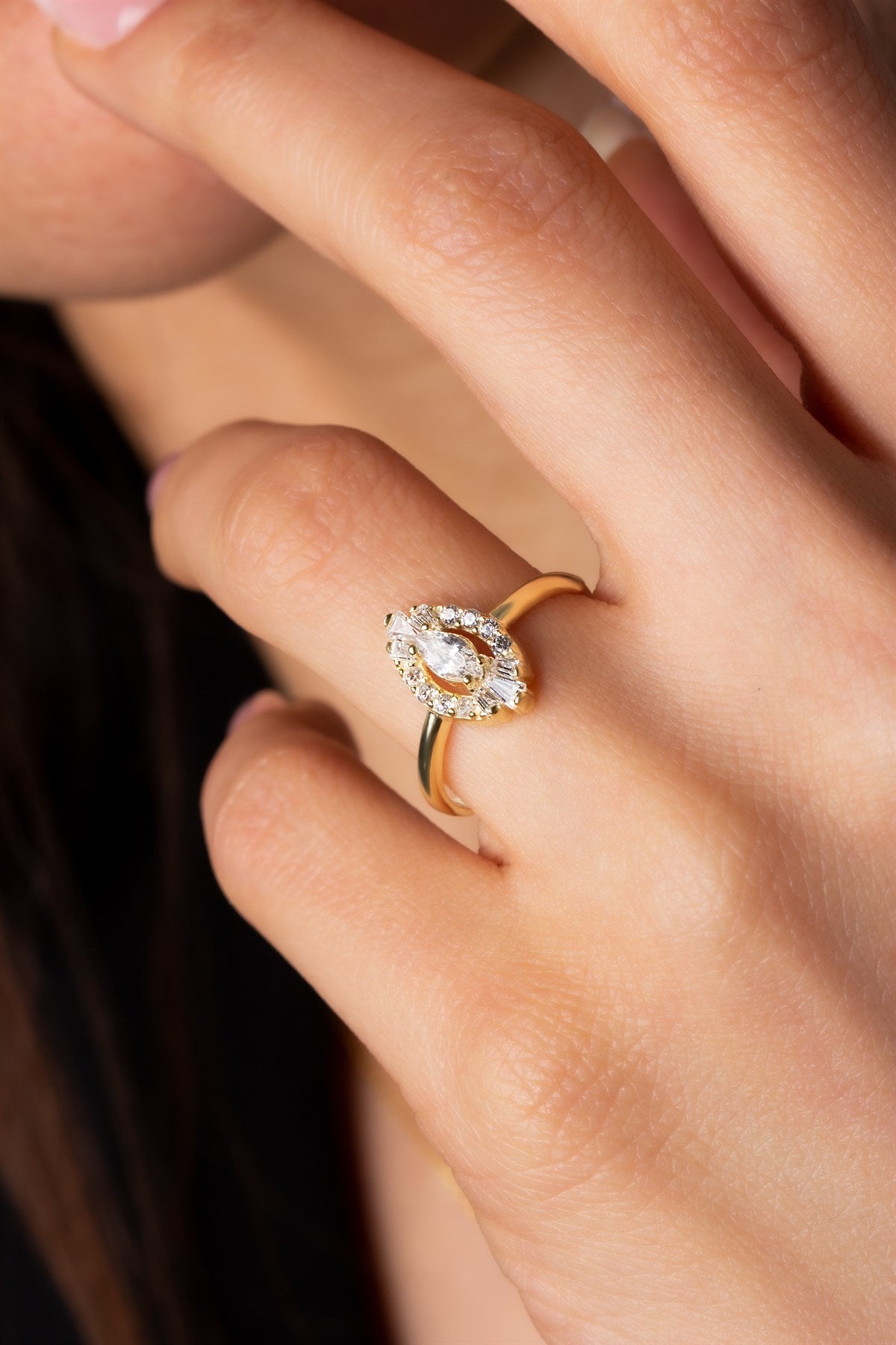 Silver Shuttle Gemstone Ring